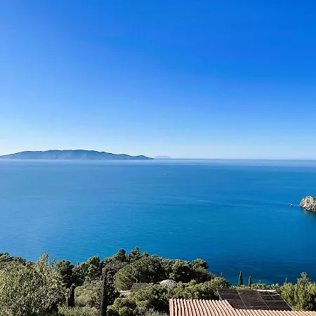 Vip View & Exclusive Access To The Sea Chalet Porto Santo Stefano (Grosseto)