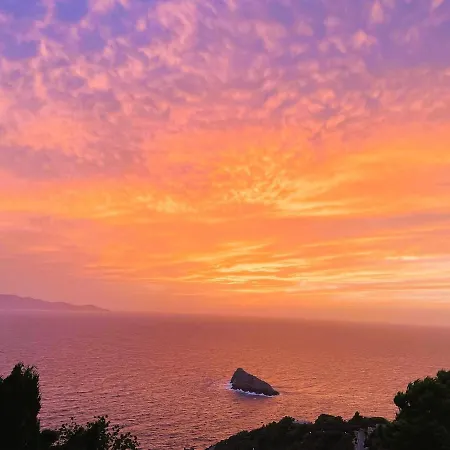 Vip View & Exclusive Access To The Sea Chalet Porto Santo Stefano (Grosseto)